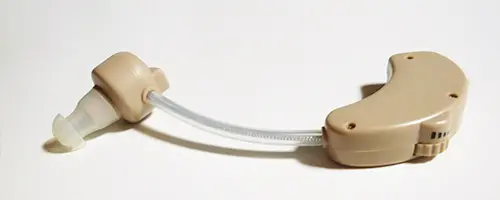 芸能人御用達のメガネ・サングラスフレーム～999.9（フォーナインズ